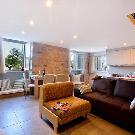 Apartment Zefyros Corfu Old Town