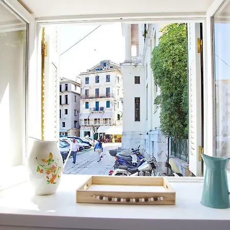 Zefyros Corfu Old Town Apartment *