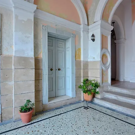 Zefyros Corfu Old Town